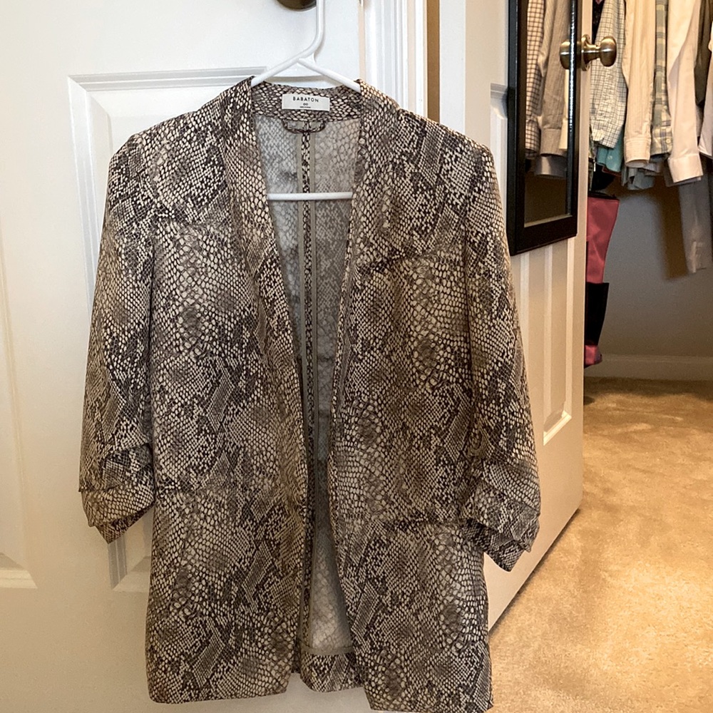 Aritzia Babaton Snake Print Blazer
